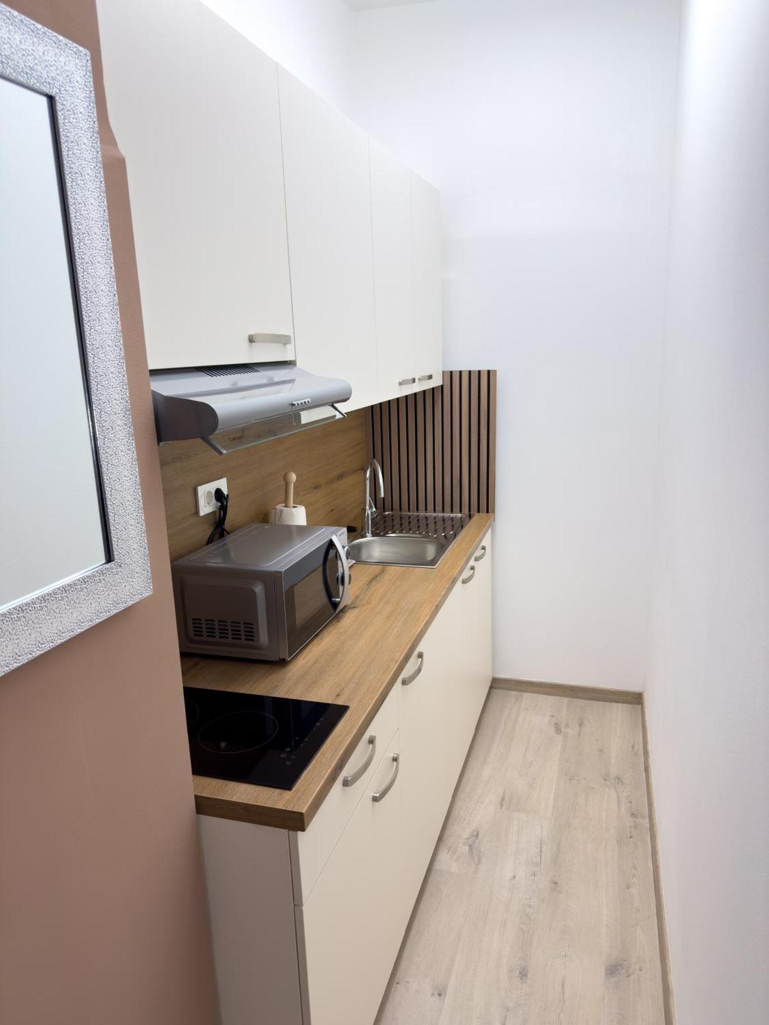 Apartments Adamas Cilli Kültér fotó